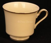 Mikasa TROUSDALE #L2801 Ivory China Footed Coffee Mug Cup
